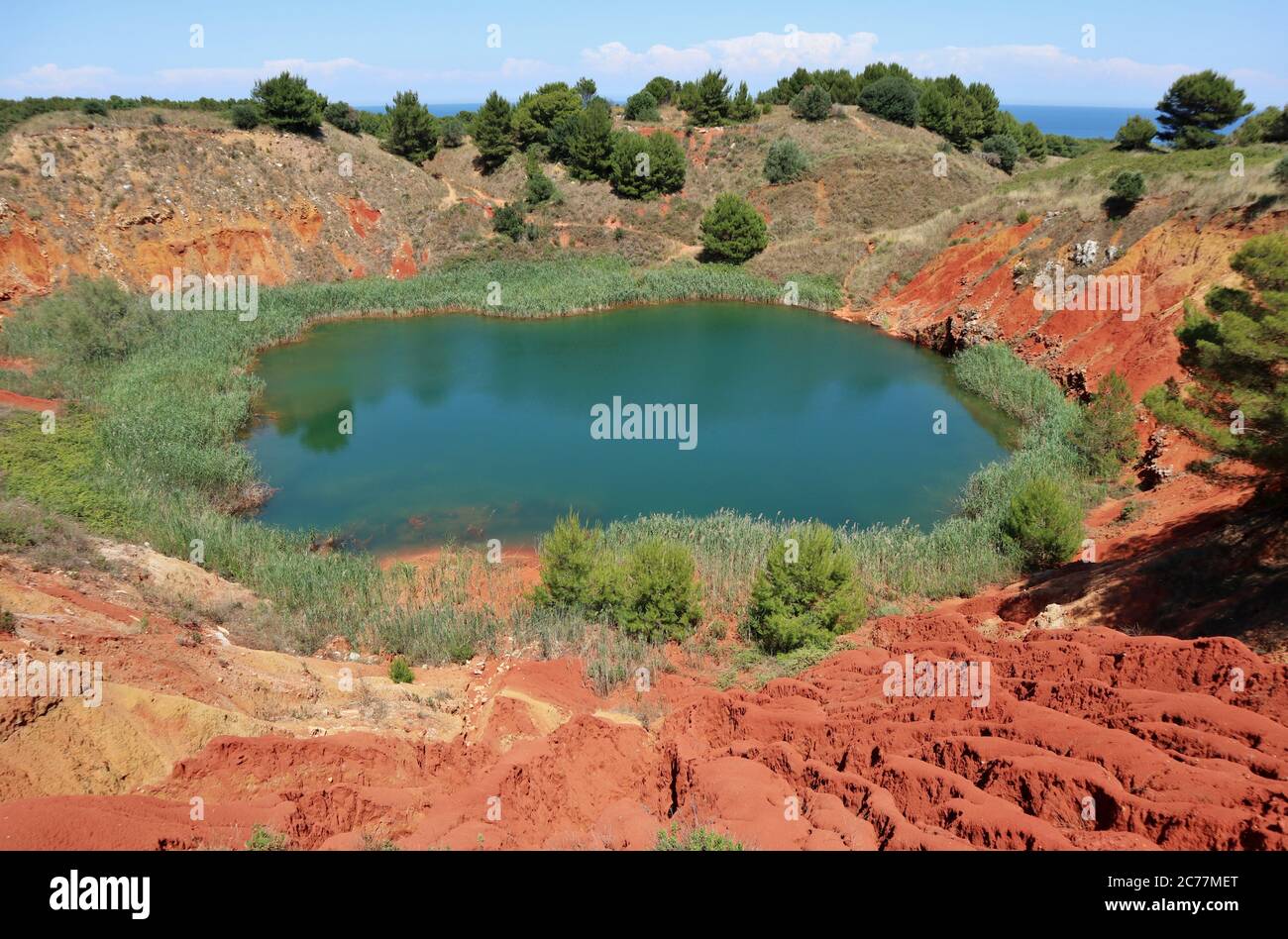 Lago di cava hi-res stock photography and images - Alamy