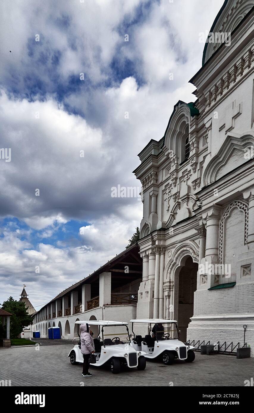 Russia,Astrakhan Oblast.      electric car in front of the main gate of the Kremlin.Astrakhan city Stock Photo