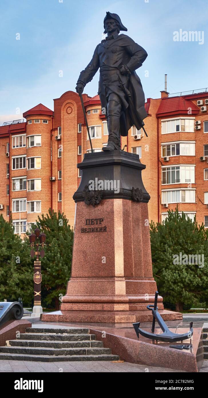 Russia,Astrakhan Oblast. Astrakhan city, The monument to Peter the Great, an important character in Russian history is represented in Astrakhan next to the Volga in the port of Astrakhan, against the backdrop of contemporary residential districts. Stock Photo