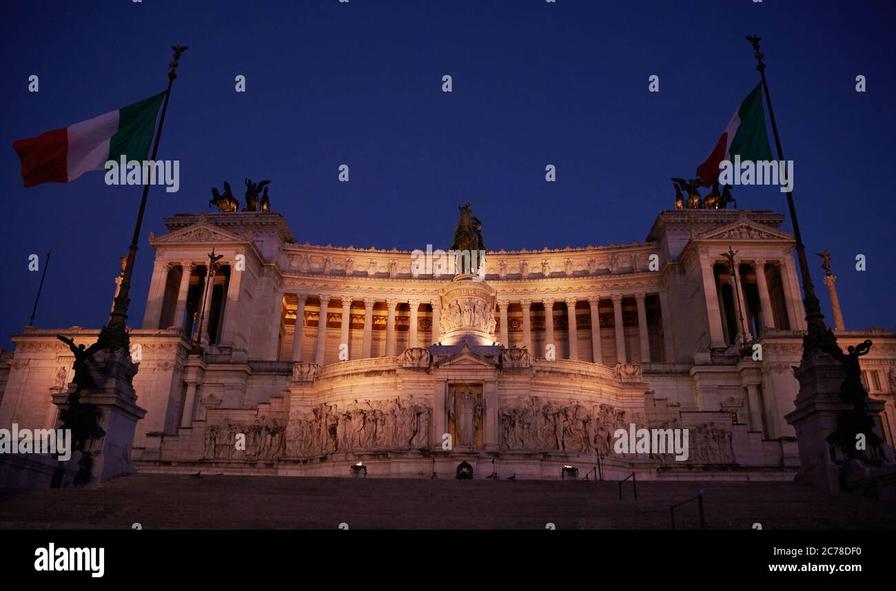 Typewriter building hires stock photography and images Alamy