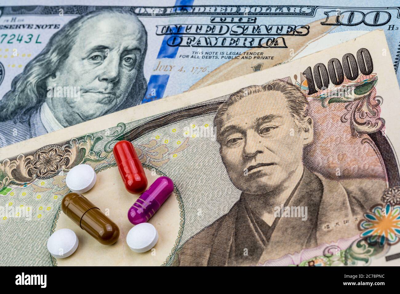 10000 dollar bill hires stock photography and images Alamy