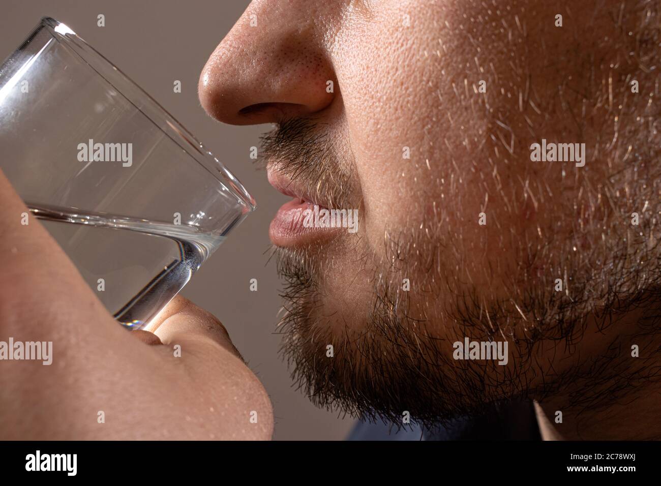 Delirium tremens christmas glass