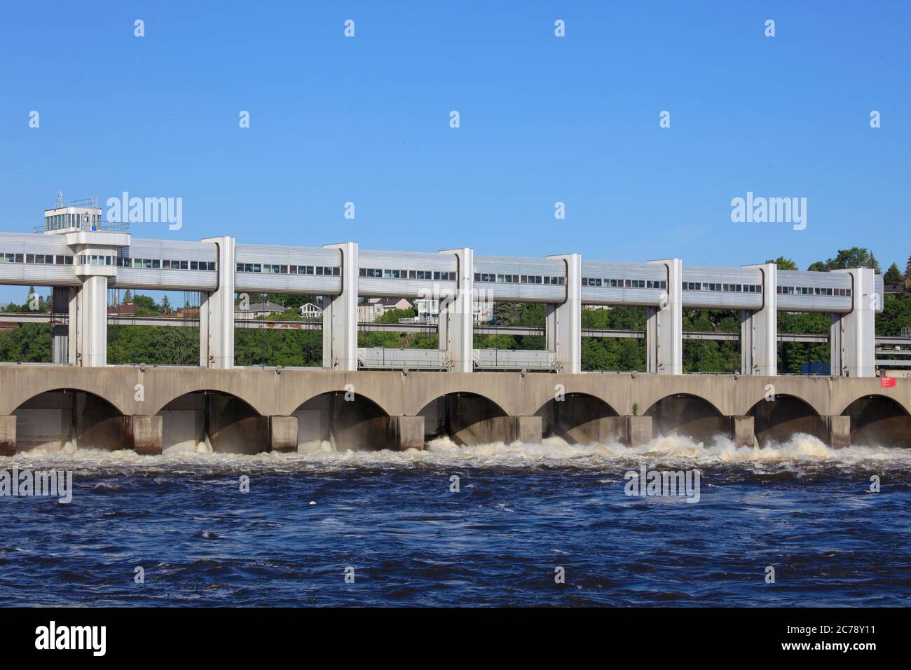 Canada, Quebec, Montreal, Prairies River, barrage, hydroelectric plant