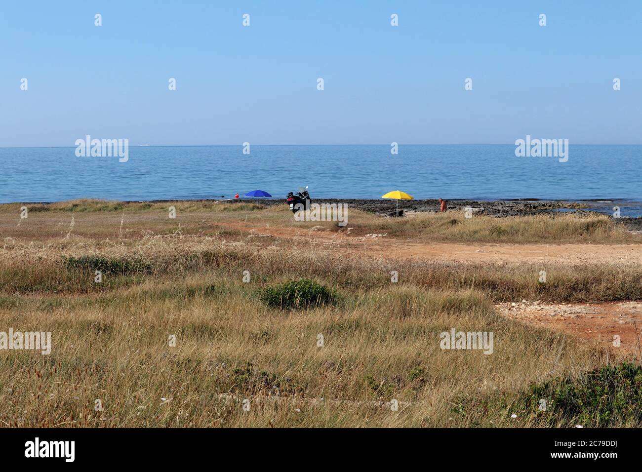 Sentiero sulla spiaggia hi-res stock photography and images - Alamy