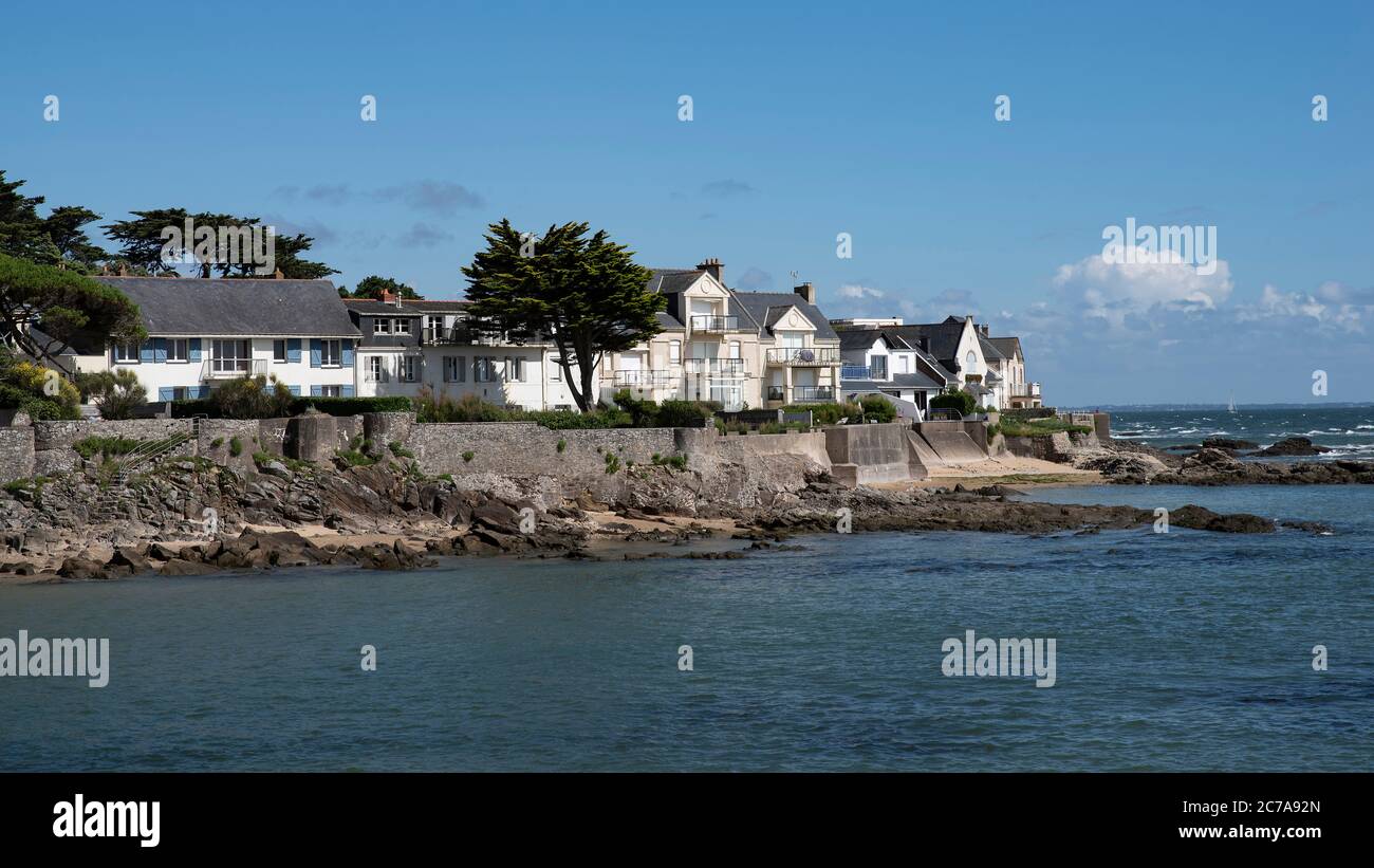 Wild coast and seaside houses in Brittany Stock Photo Alamy