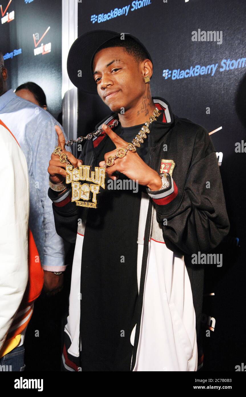 Rapper Deandre Way aka Soulja Boy Tell 'Em arrives to the Timberland  Pre-Grammy Launch Party hosted by Verizon and BlackBerry Storm at Boulevard  3 on February 6, 2009 in Hollywood, California. Credit: