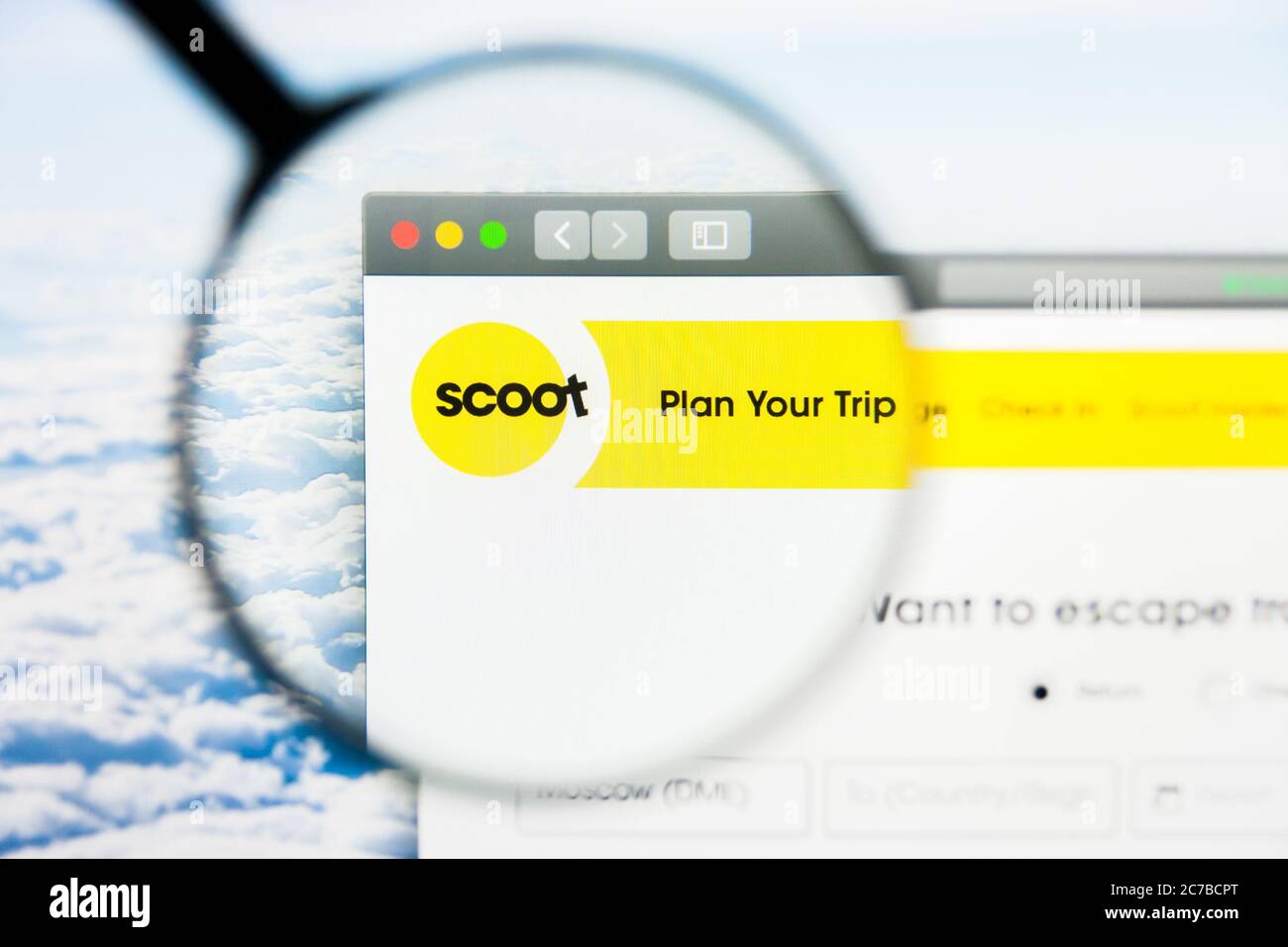 Los Angeles, California, USA - 21 March 2019: Illustrative Editorial of  Scoot Airlines website homepage. Scoot Airlines logo visible on display  screen Stock Photo - Alamy