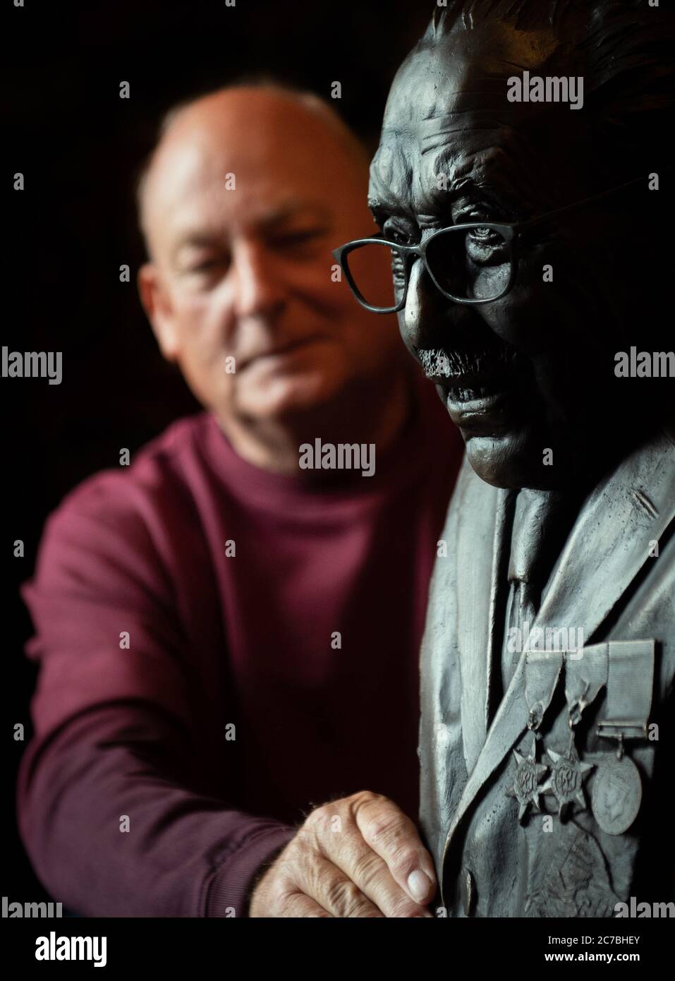 Garry Mcbride Of Monumental Icons With A Bronze Bust Of Captain Sir Tom Moore Which Has