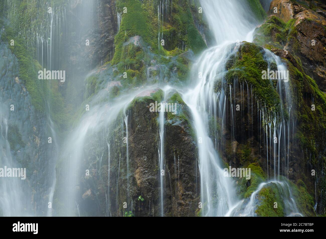 Waterfall and cascade hi-res stock photography and images - Alamy
