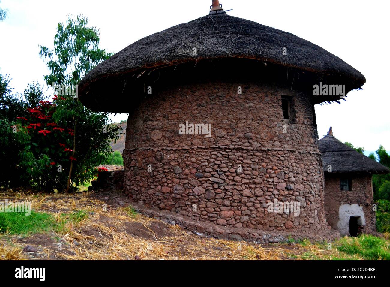 Tukul traditional Ethiopian house Stock Photo Alamy