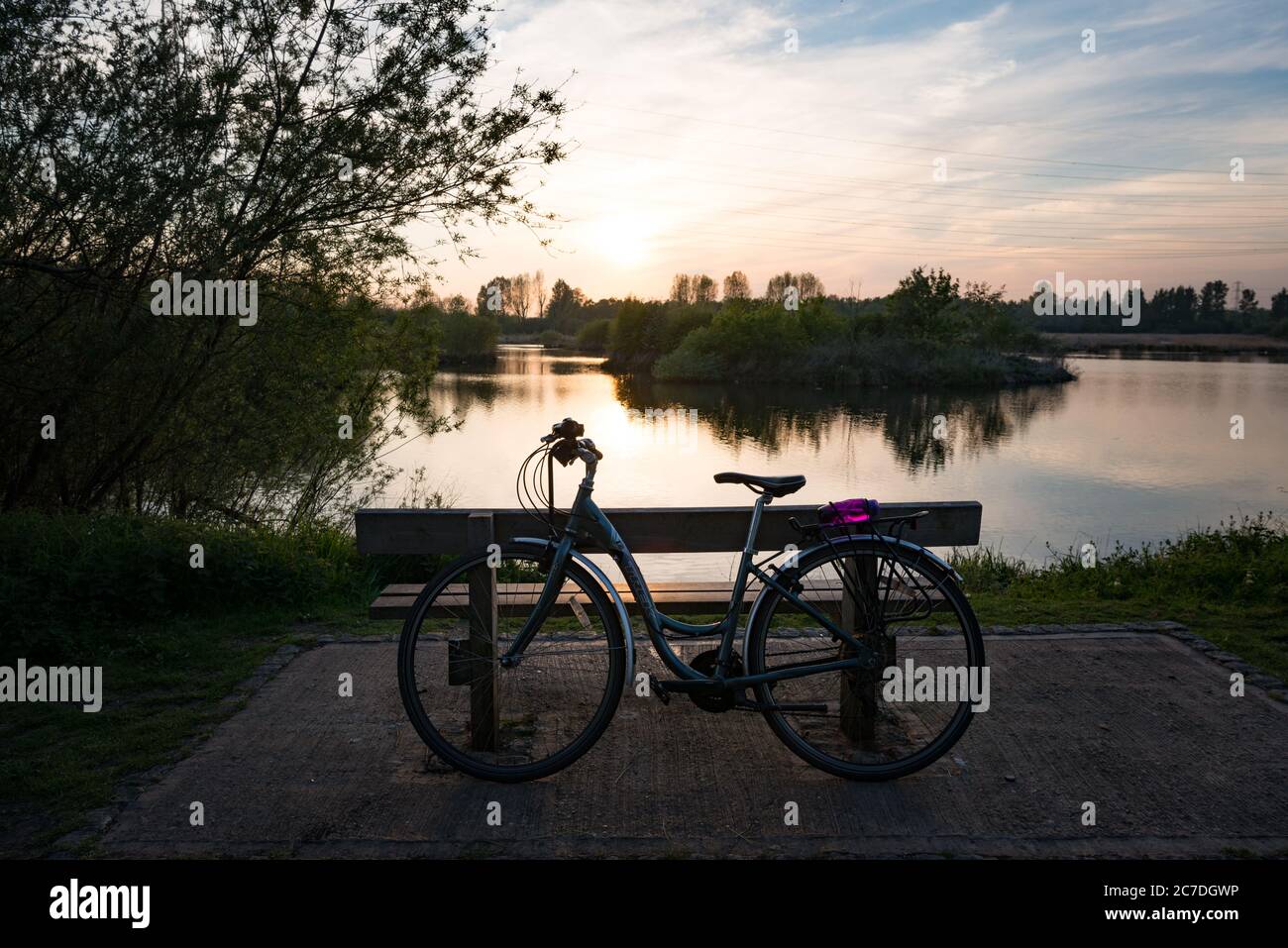 A bike ride through the Lee Valley Country Park on the Essex/Hertfordshire border, England, UK Stock Photo
