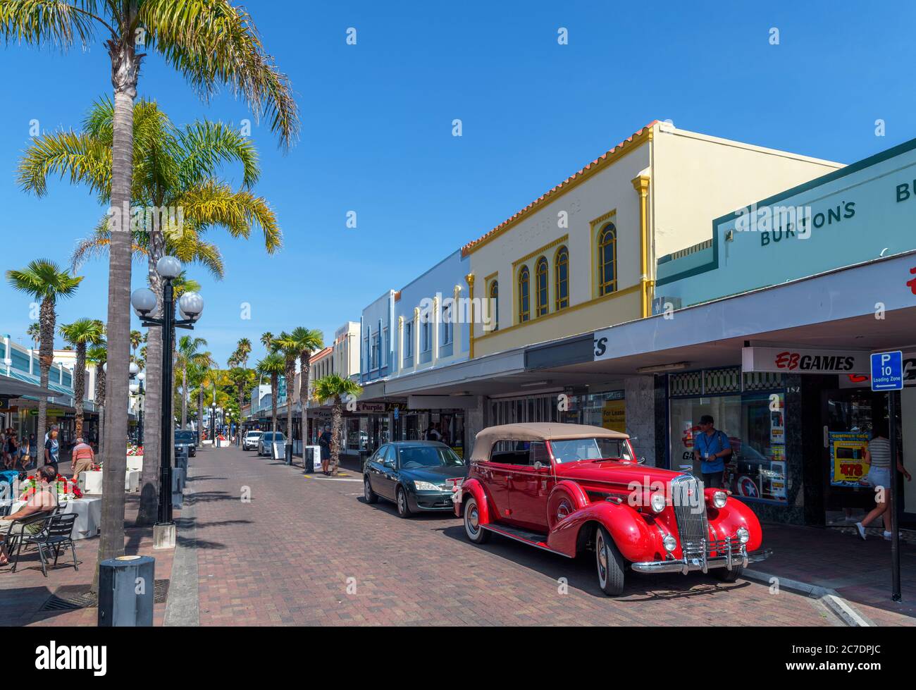 Cafes and shops on Emerson Street in the art deco district of downtown Napier, North Island, New Zealand Stock Photo
