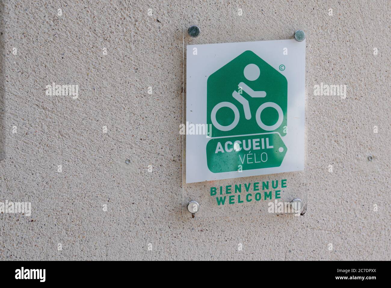 Bordeaux , Aquitaine / France - 07 07 2020 : accueil velo for french bike  cycle bikers are welcome sign in hotel tour Stock Photo - Alamy