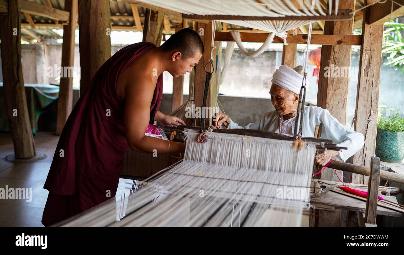 Jiangcheng, China. 15th July, 2020. The 90 years old woman is the inheritor of traditional Dai embroidery in Jiangcheng, Yunnan, China on 15th July, 2020.(Photo by TPG/cnsphotos) (Photo by Top Photo/Sipa USA) Credit: Sipa USA/Alamy Live News Stock Photo