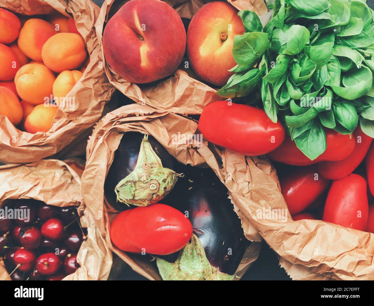 Fruits vegetables in paper bags hi-res stock photography and images - Alamy