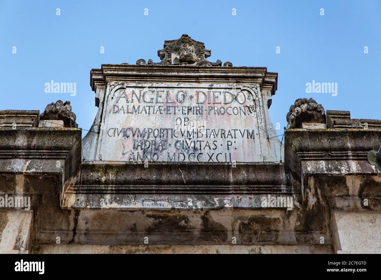 Date stone on top of the City Lodge (Gradska Loza) bearing the name Angelo Diedo.  People's Square, Zadar, Croatia Stock Photo