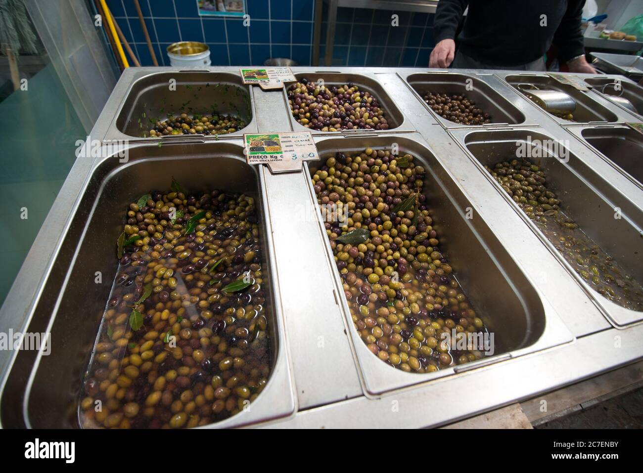 market stand selling olives of differnt types Stock Photo Alamy