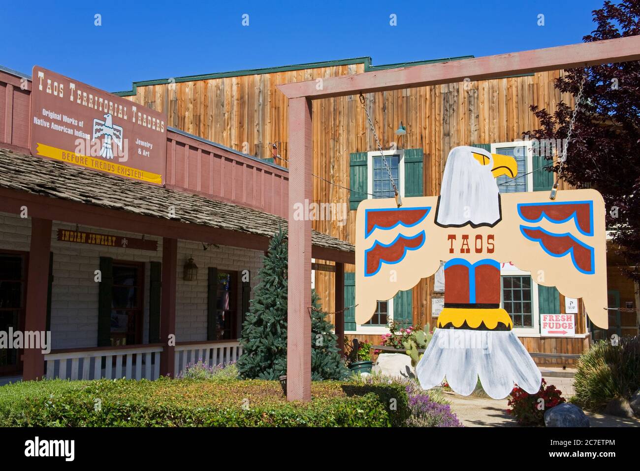 Native American craft store in Old Town Temecula Stock Photo Alamy