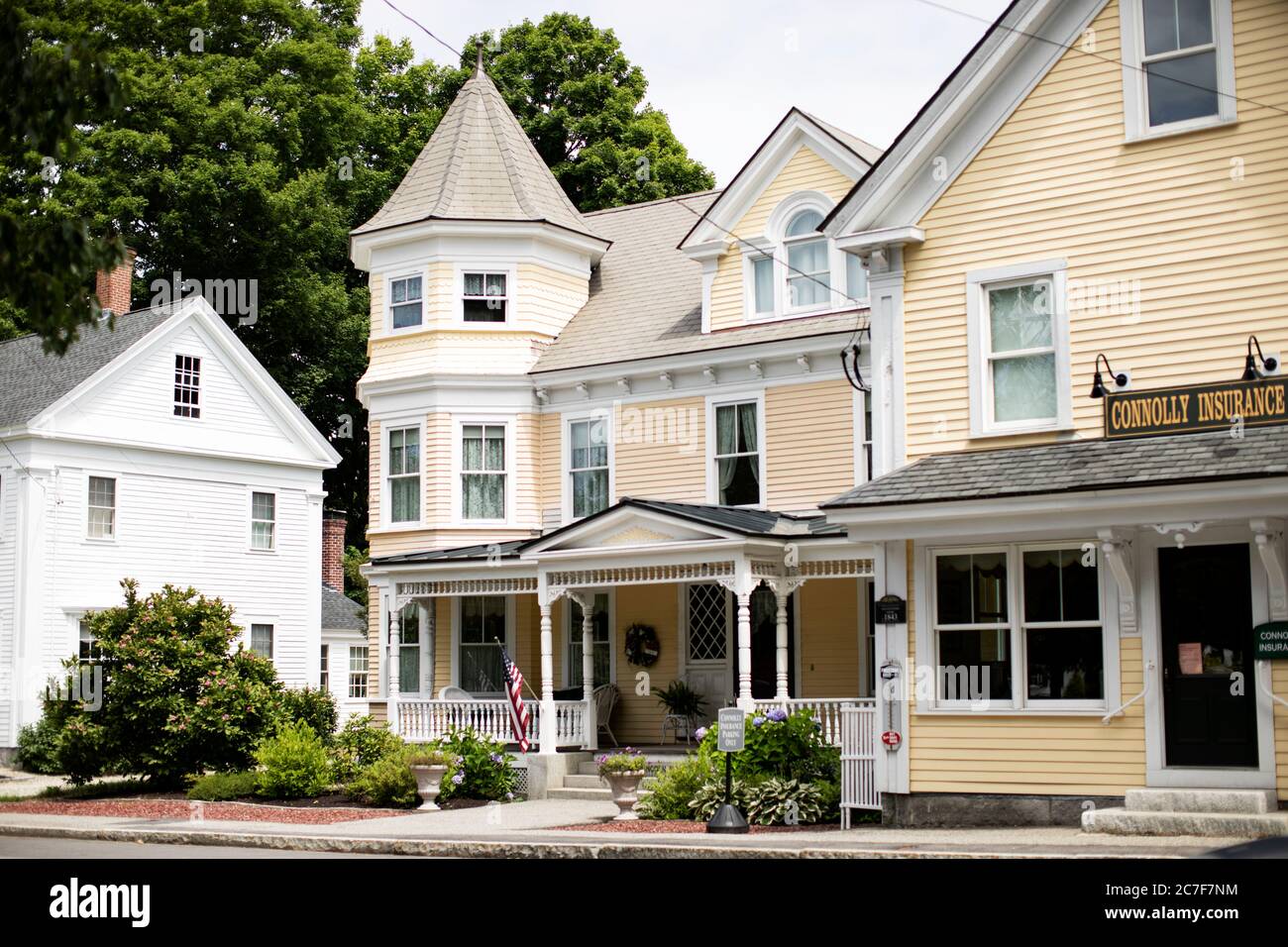 Old victorian house hi-res stock photography and images - Alamy