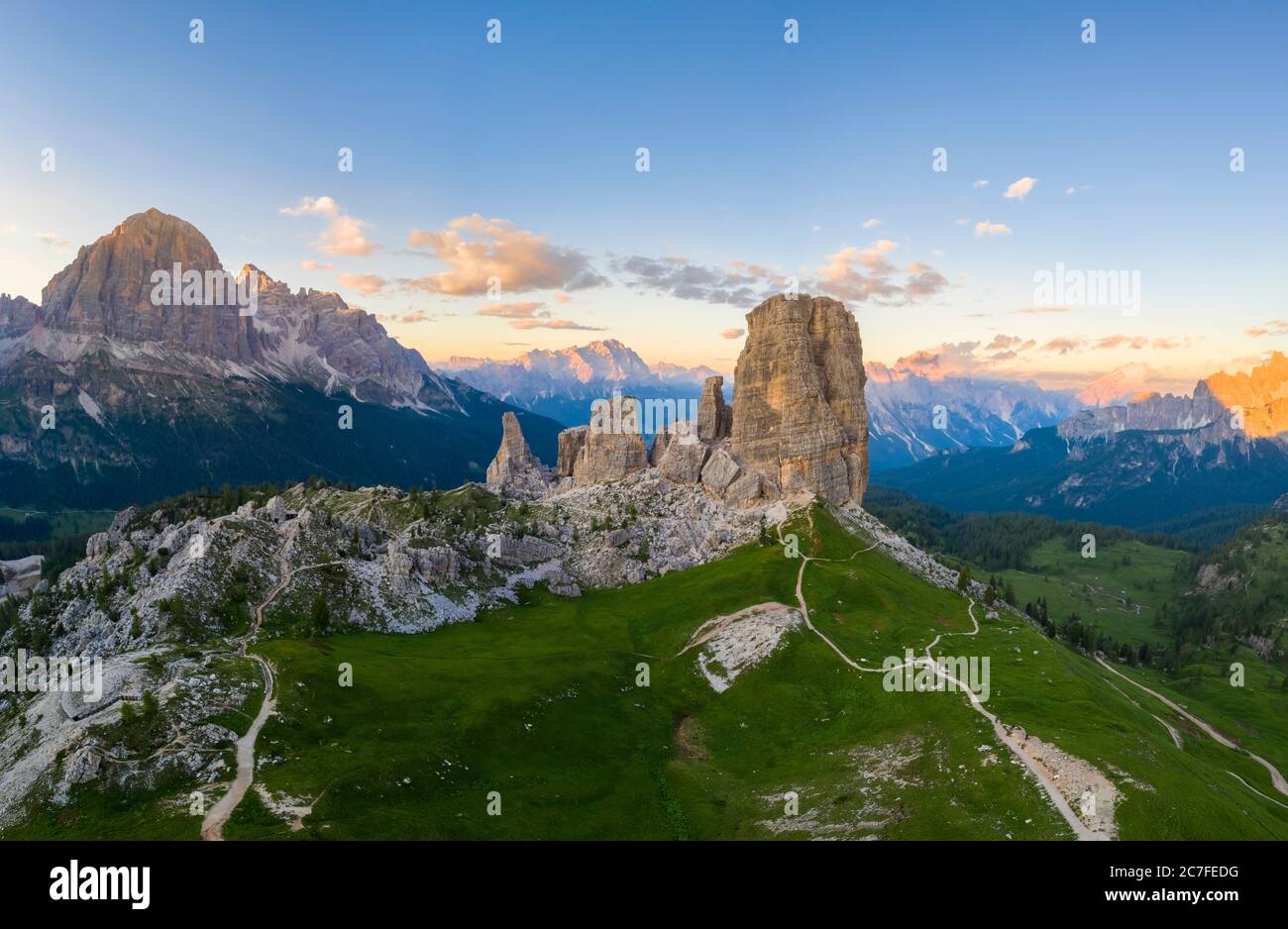 cinque torri cortina d'ampezzo bl