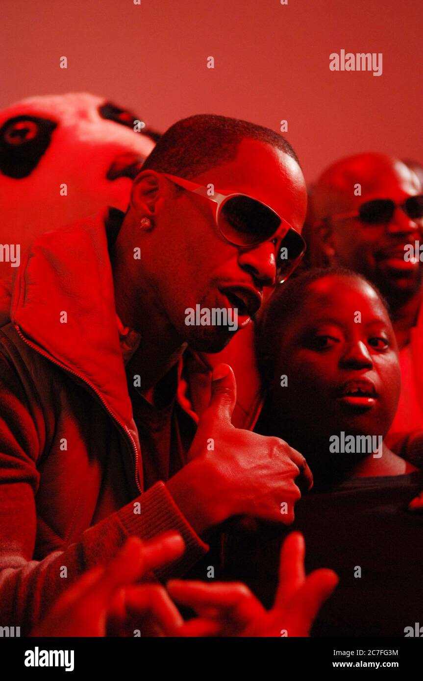 Actor/singer Jamie Foxx and his sister DeOndra Dixon portrait on the set of the 'Blame It' music video on January 26, 2009 in Santa Monica, California. Credit: Jared Milgrim/The Photo Access Stock Photo