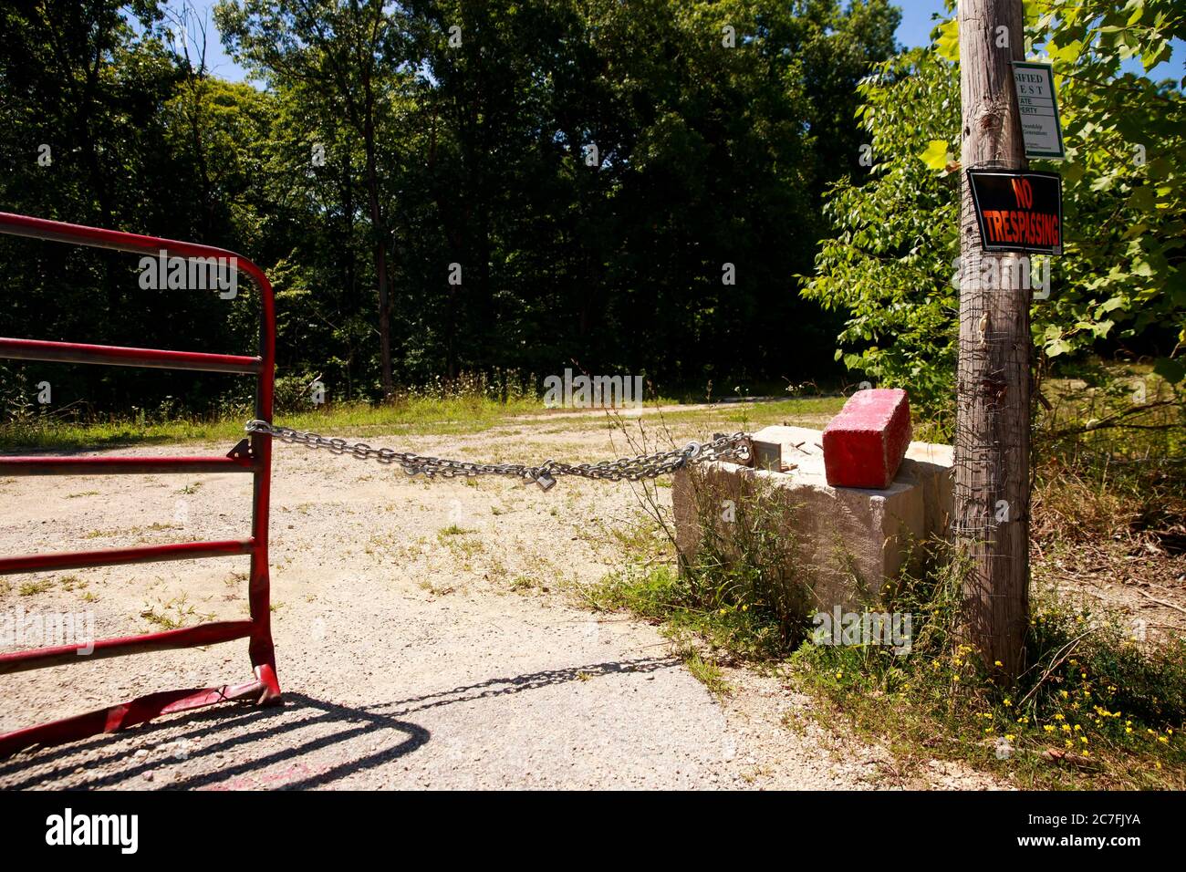 Attempted lynching hi-res stock photography and images - Alamy