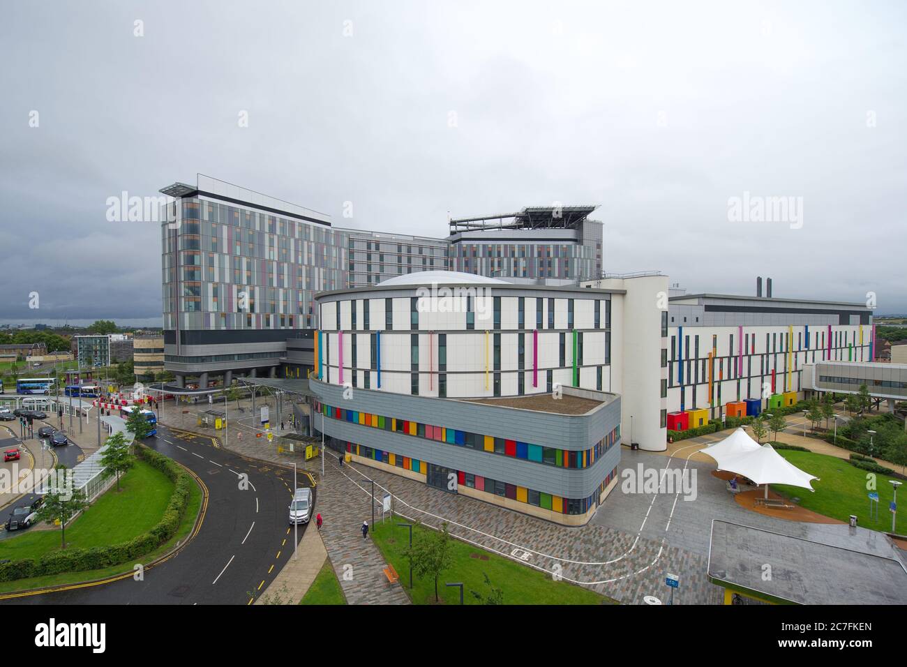 Glasgow, Scotland, UK. 17 July 2020 Pictured: Queen Elizabeth University Hospital (QEUH) run by NHS Greater Glasgow and Clyde Health Board. Last month a government-commissioned independent review found that vulnerable patients were placed at increased risk because of substandard water and ventilation systems at the hospital. But the review said there was no 'sound' evidence that patients died as a result. Credit: Colin Fisher/Alamy Live News Stock Photo