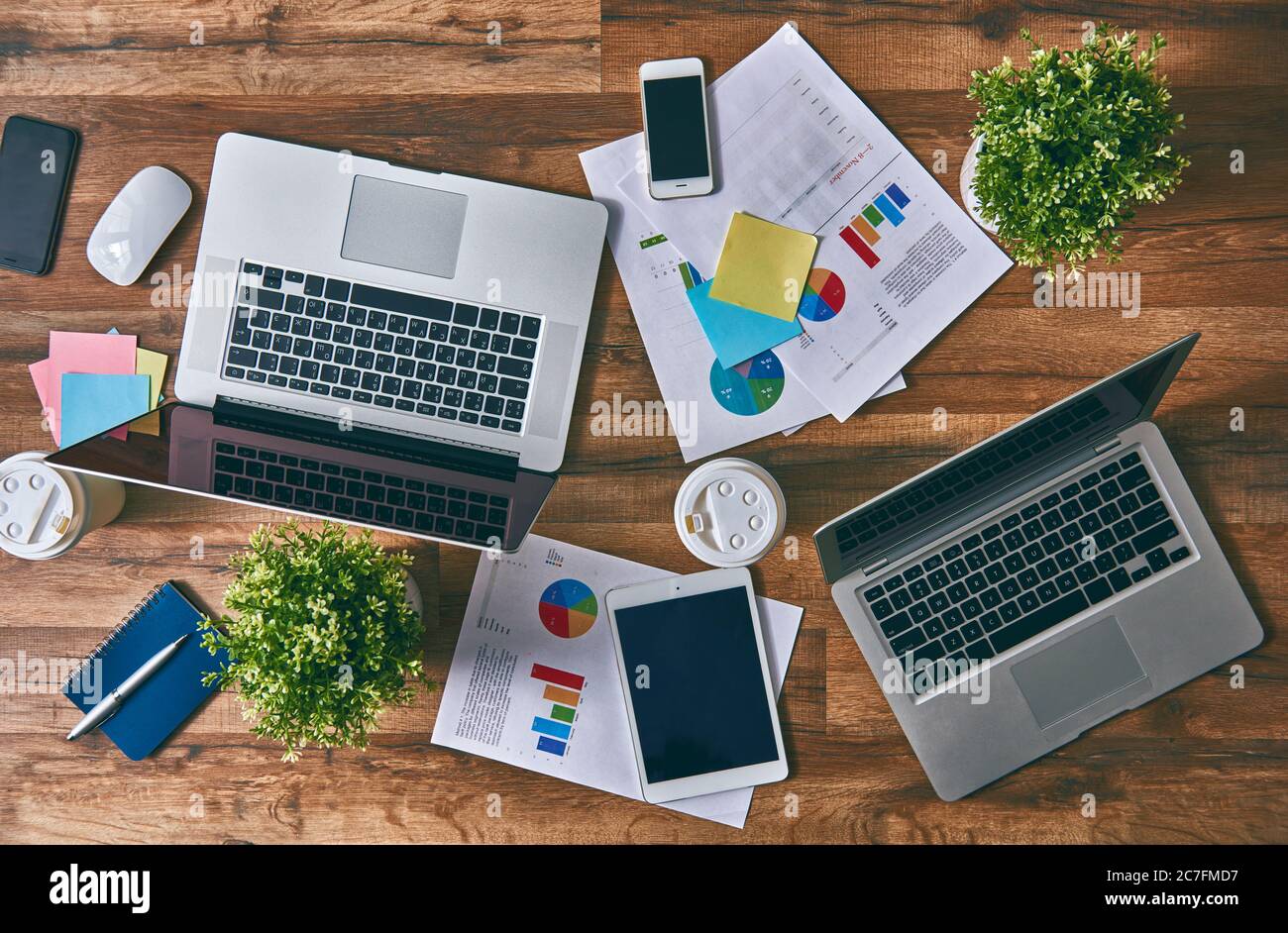 Laptops for sale hi-res stock photography and images - Alamy