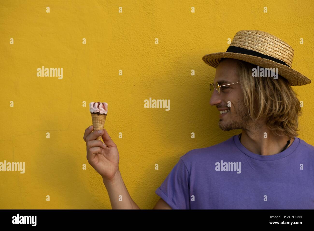 Ice Cream Man Hat High Resolution Stock Photography And Images Alamy