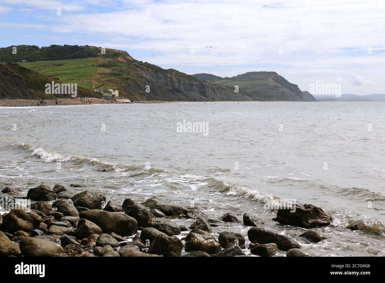 Low tide between Lyme Regis and Charmouth, Dorset, England, Great