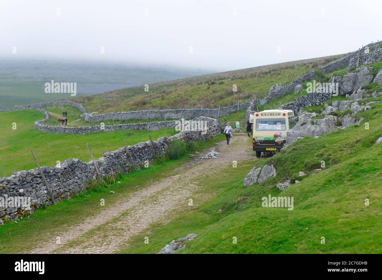 Yorkshire dales farmhouse ice cream hires stock photography and images