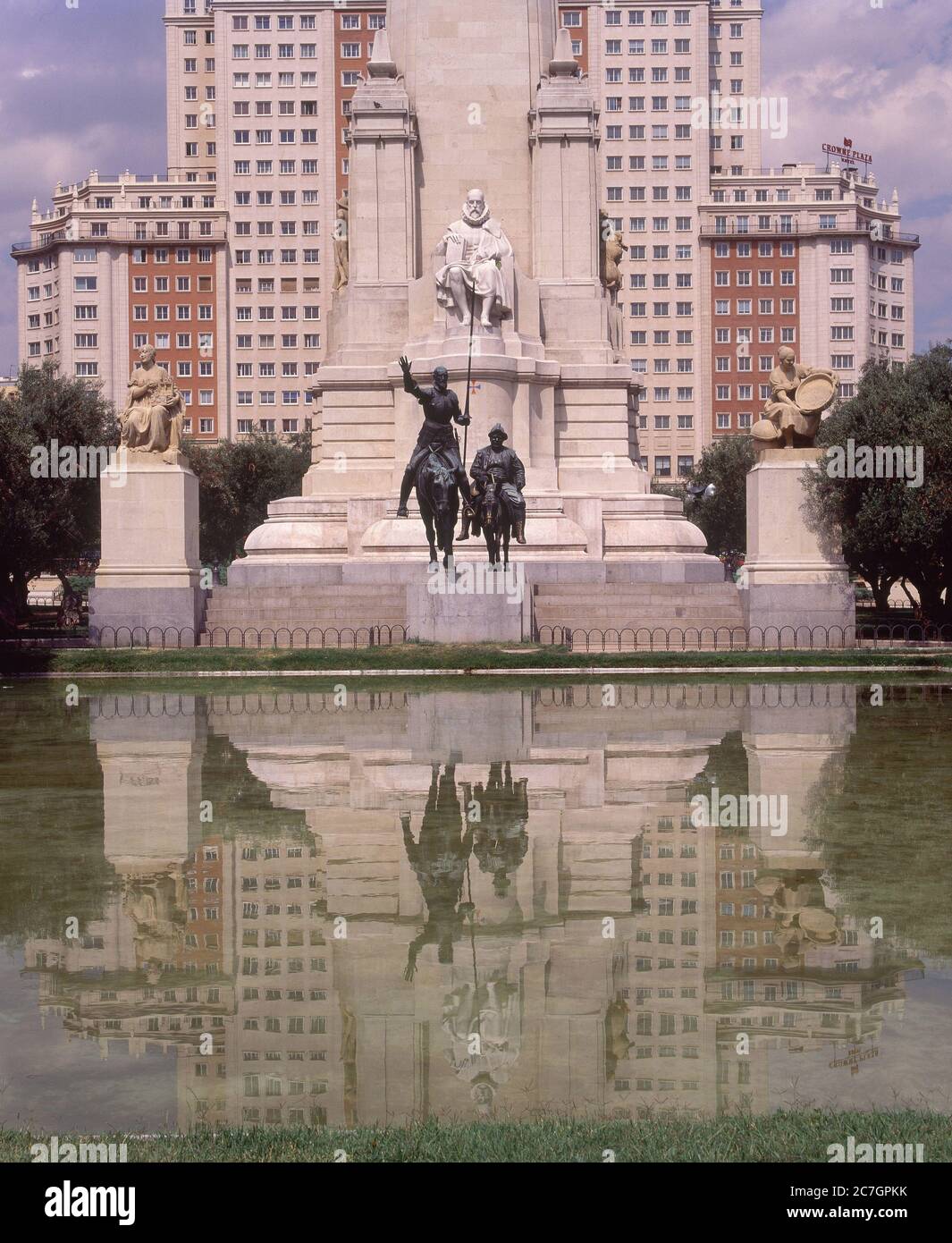 Monumento al caballo de bronce hi-res stock photography and images - Alamy