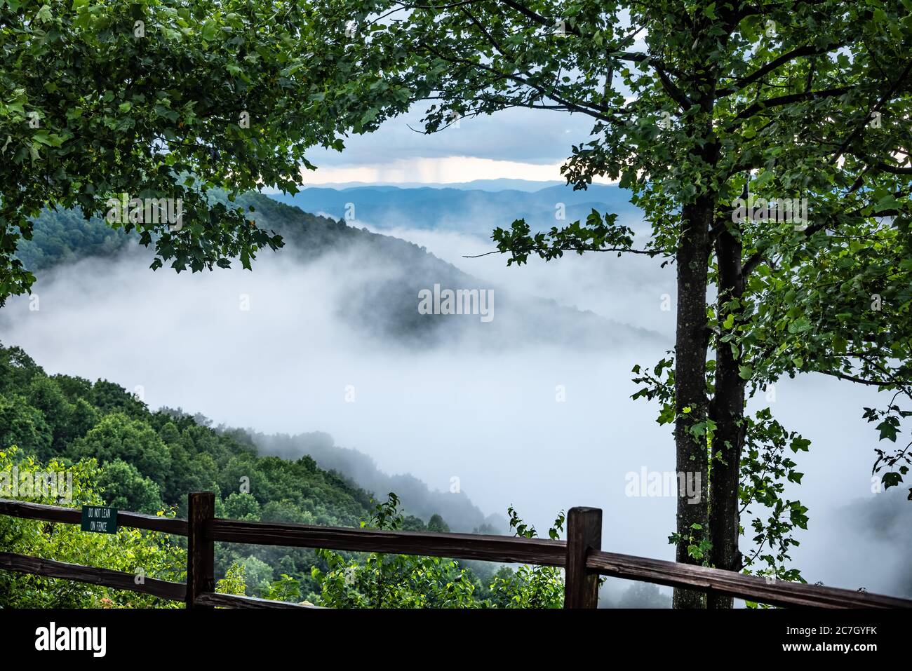 Overhead view of clouds moving through mountain valleys from Hog Pen Gap Overlook along the Richard B. Russell Scenic Highway in North Georgia. (USA) Stock Photo