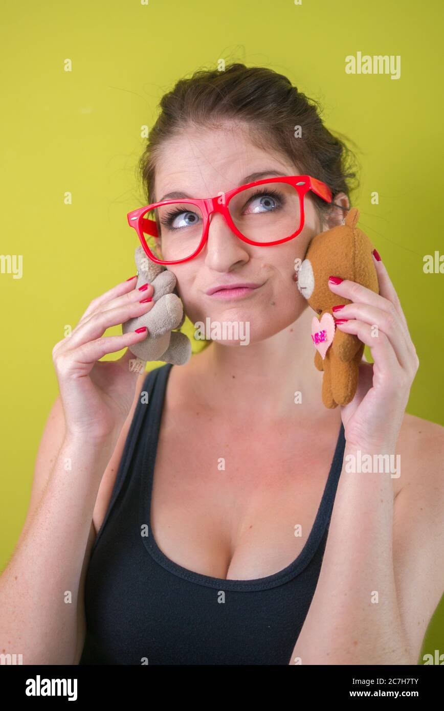 Portrait of young beautiful woman with brown hair Stock Photo - Alamy