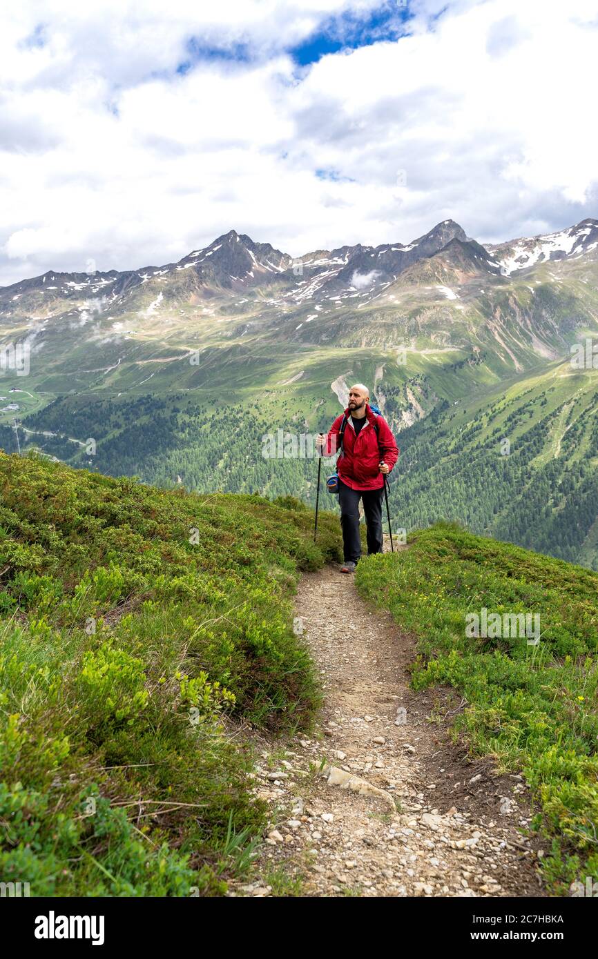 Mountain gaze hi-res stock photography and images - Page 20 - Alamy