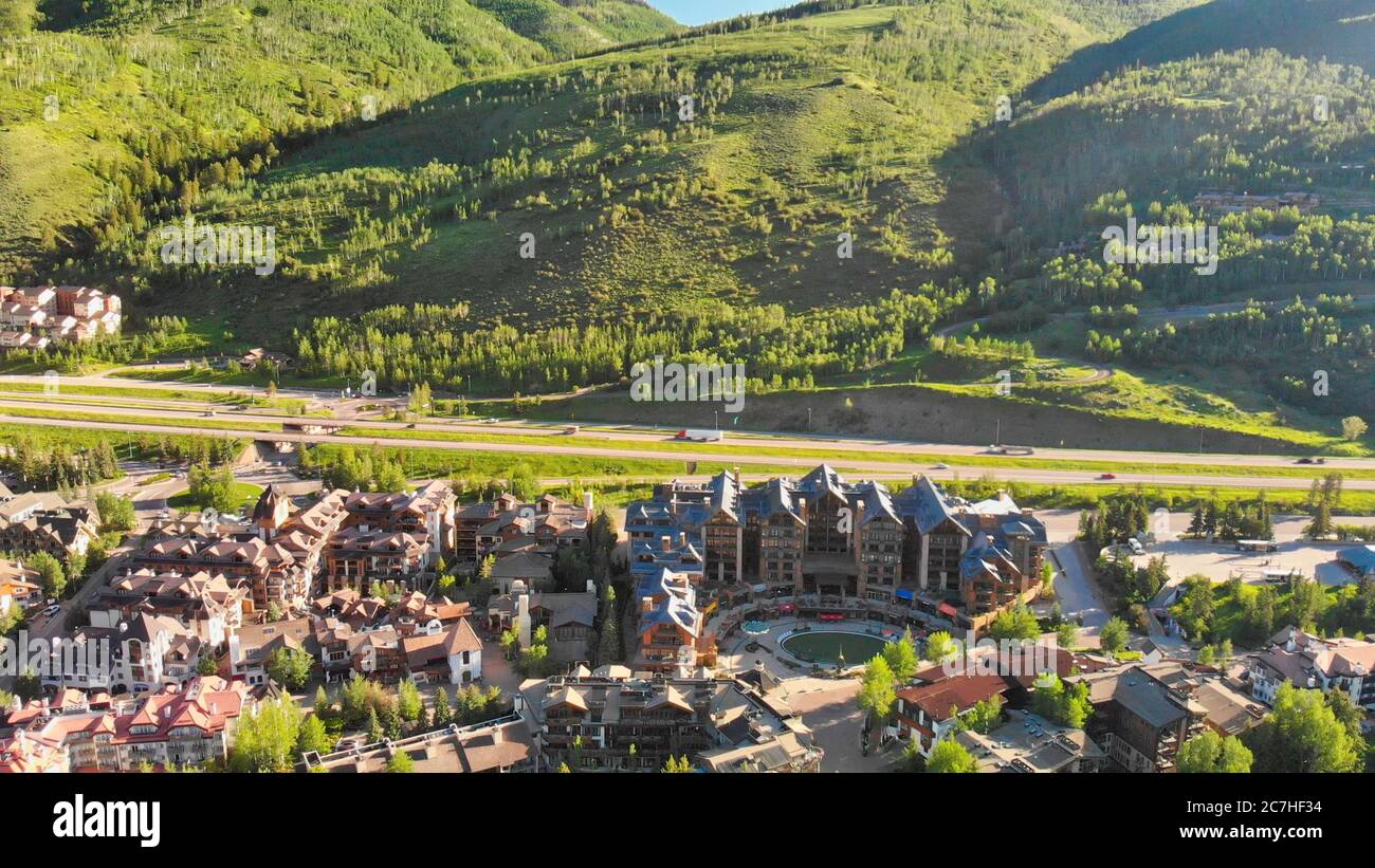 Vail mountain town hi-res stock photography and images - Alamy