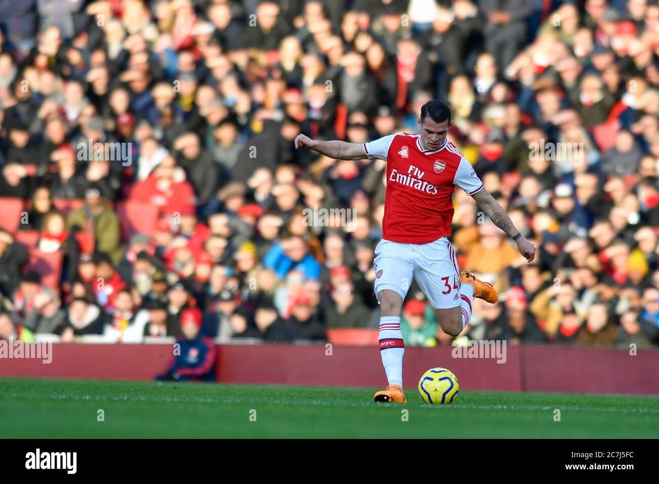 18th January 2020, Emirates Stadium, London, England; Premier League, Arsenal v Sheffield United : Granit Xhaka (34) of Arsenal crosses the ball Credit: Simon Whitehead/News Images Stock Photo