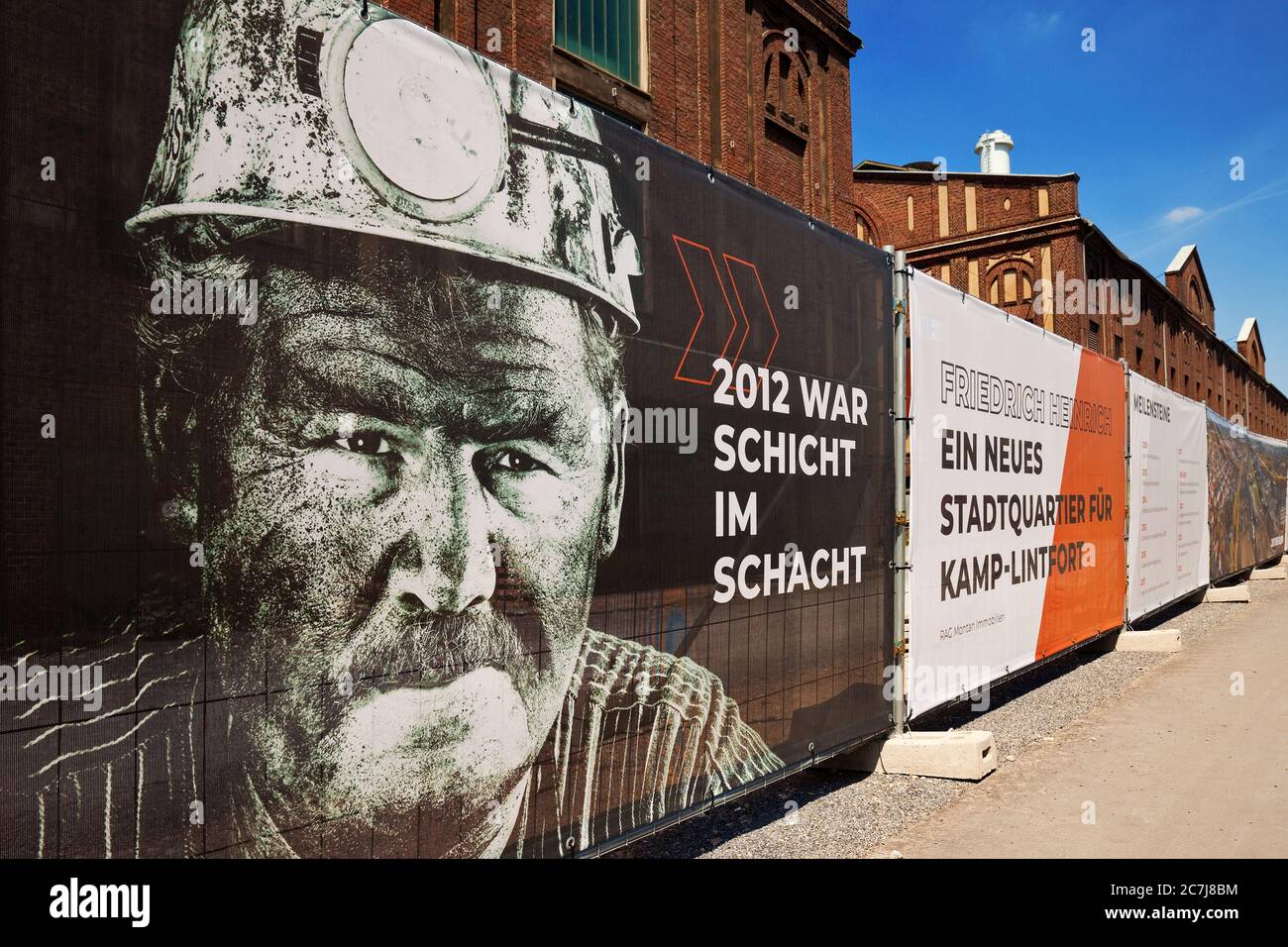 building site banners at the former mining area Zeche Friedrich Heinrich 1/2, Germany, North Rhine-Westphalia, Ruhr Area, Kamp-Lintfort Stock Photo