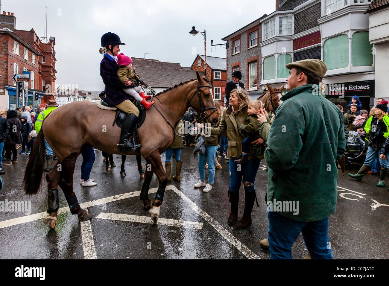 Local People Turn Out To See The Annual Southdown and Eridge Boxing Day Hunt, Lewes, East Sussex, UK Stock Photo