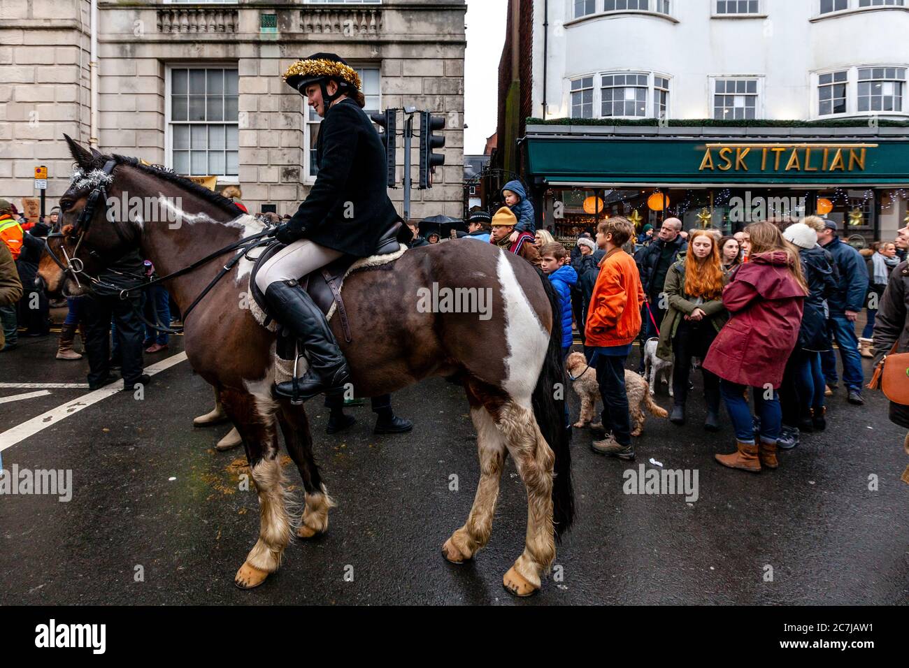 Members of The Southdown and Eridge Hunt In Lewes High Street For Their Annual Boxing Day Meeting, Lewes, East Sussex, UK Stock Photo