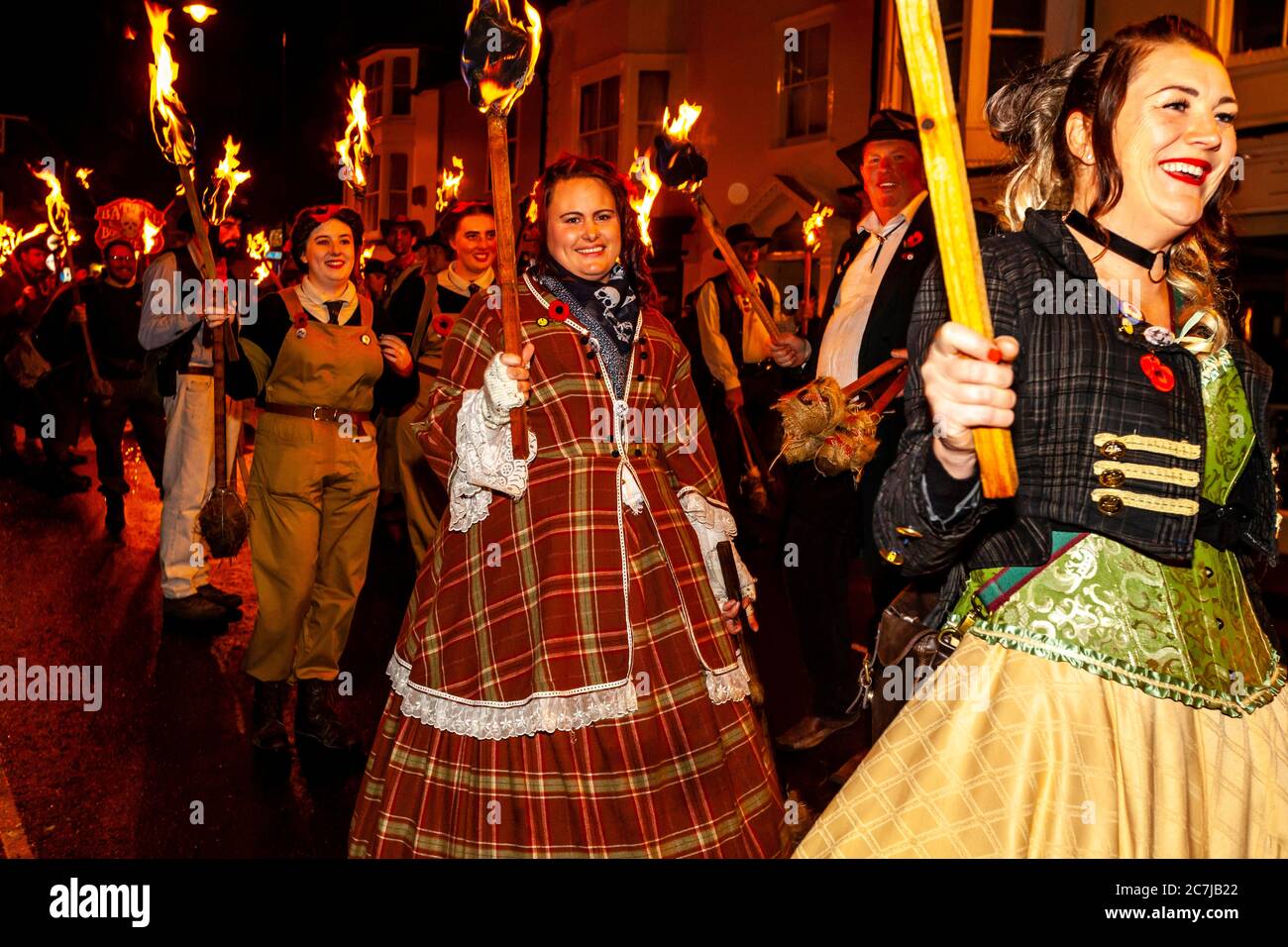 Local People In Costume Take Part In A Torchlight Street Procession During Bonfire Night (Guy Fawkes Night) Celebrations, Lewes, East Sussex, UK Stock Photo