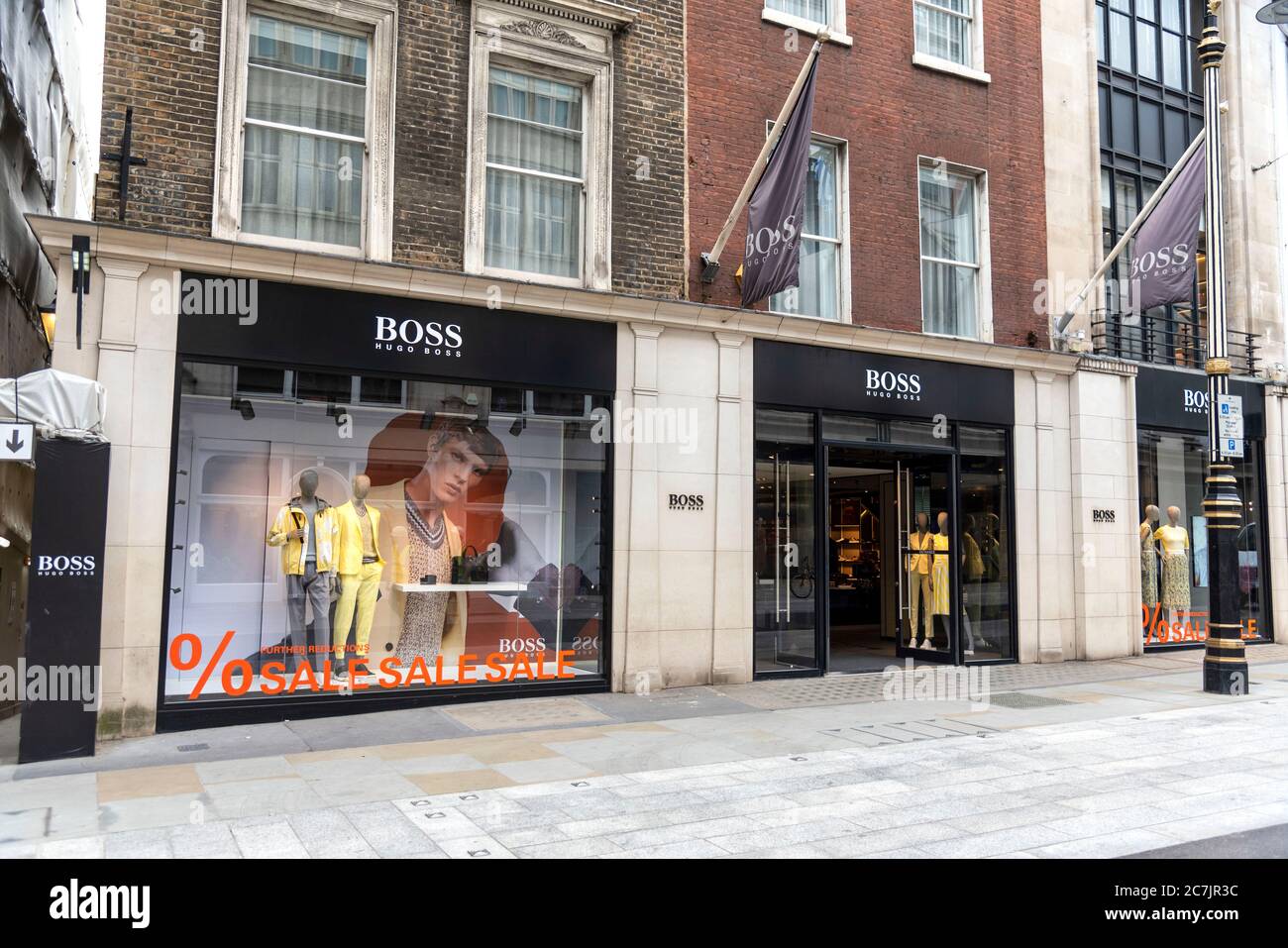 Werkgever Investeren fout London, UK. 16th July, 2020. Storefront of the Hugo Boss store in the  prestigious New Bond Street. Credit: SOPA Images Limited/Alamy Live News  Stock Photo - Alamy