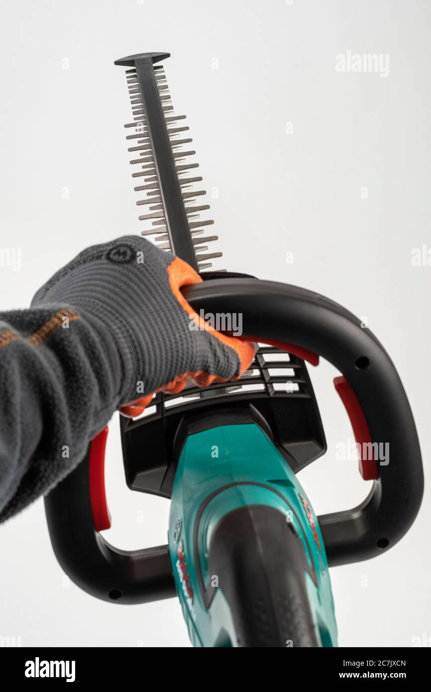 bosch electric hedge trimmer