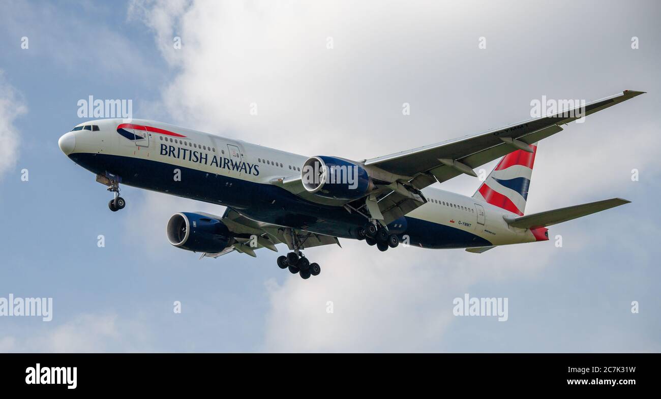 British Airways Boeing 777 G-YMMT on final approach to London-Heathrow Airport LHR Stock Photo
