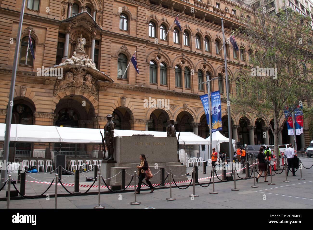 World war commemorations hi-res stock photography and images - Alamy