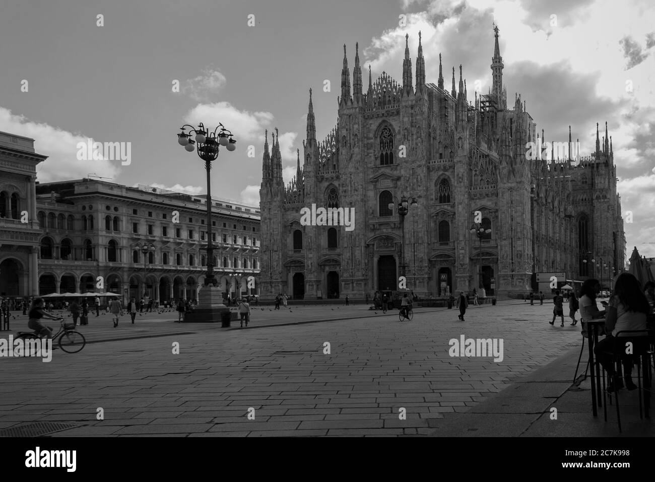 Milan Cathedral, Duomo di Milano, Italy. Black and white Stock Photo ...