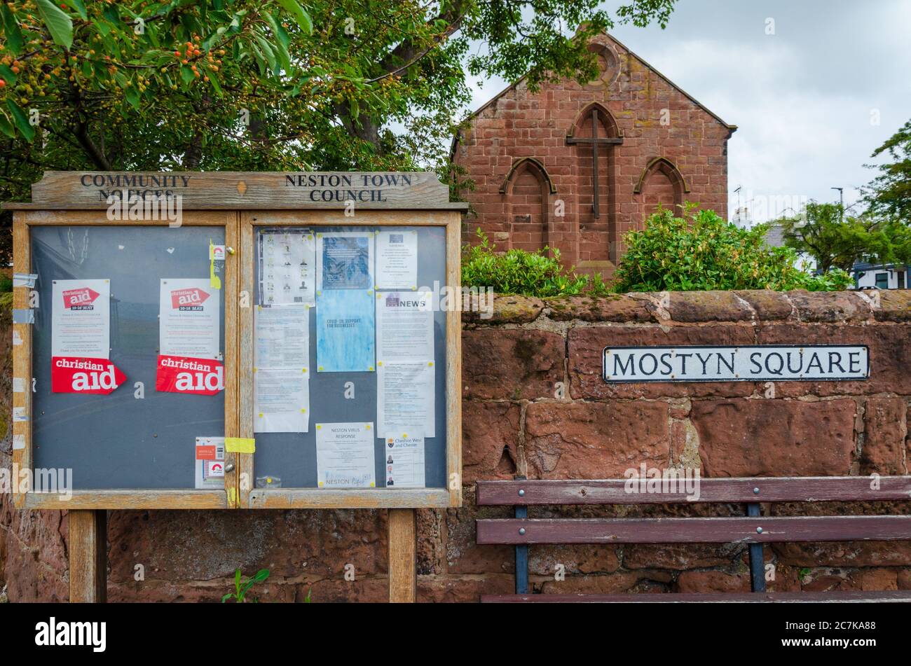 Parkgate, Wirral, UK: Jun 17, 2020: St. Thomas' Church, is a church of ease in the parish of Neston. The church is in Mostyn Square alongside the vill Stock Photo