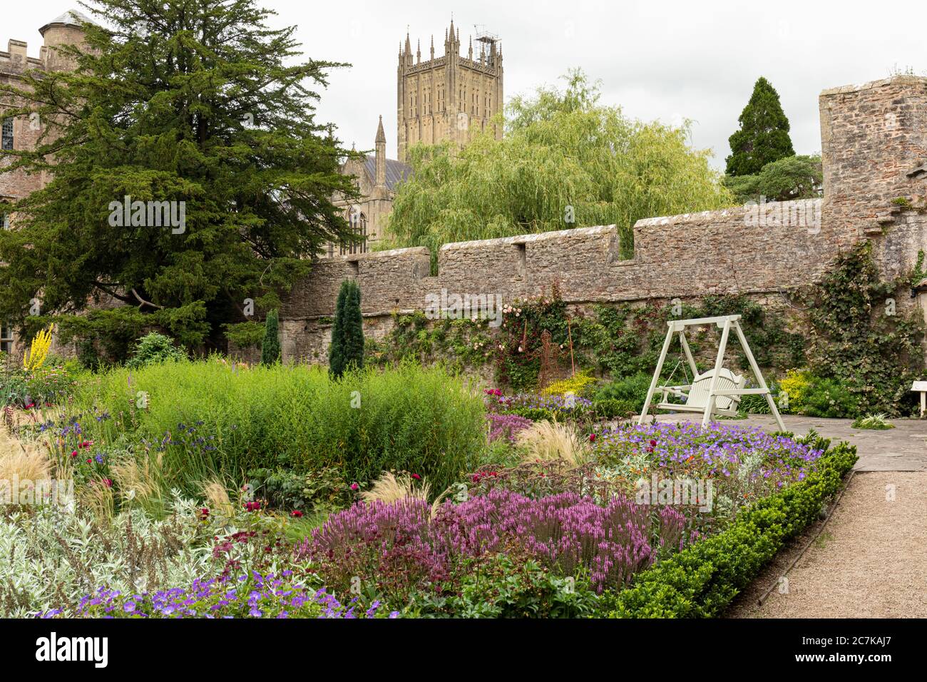 Herbaceous Borders High Resolution Stock Photography and Images - Alamy