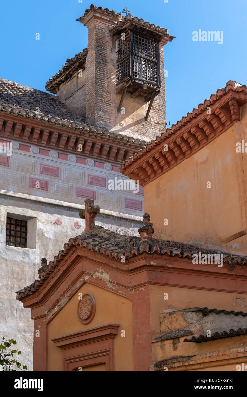 A small wooden projecting balcony tops the 16th century Convento de Santa Inés and overlooks Casa Ágreda, built for Don Diego de Vera Agreda y Vargas Stock Photo