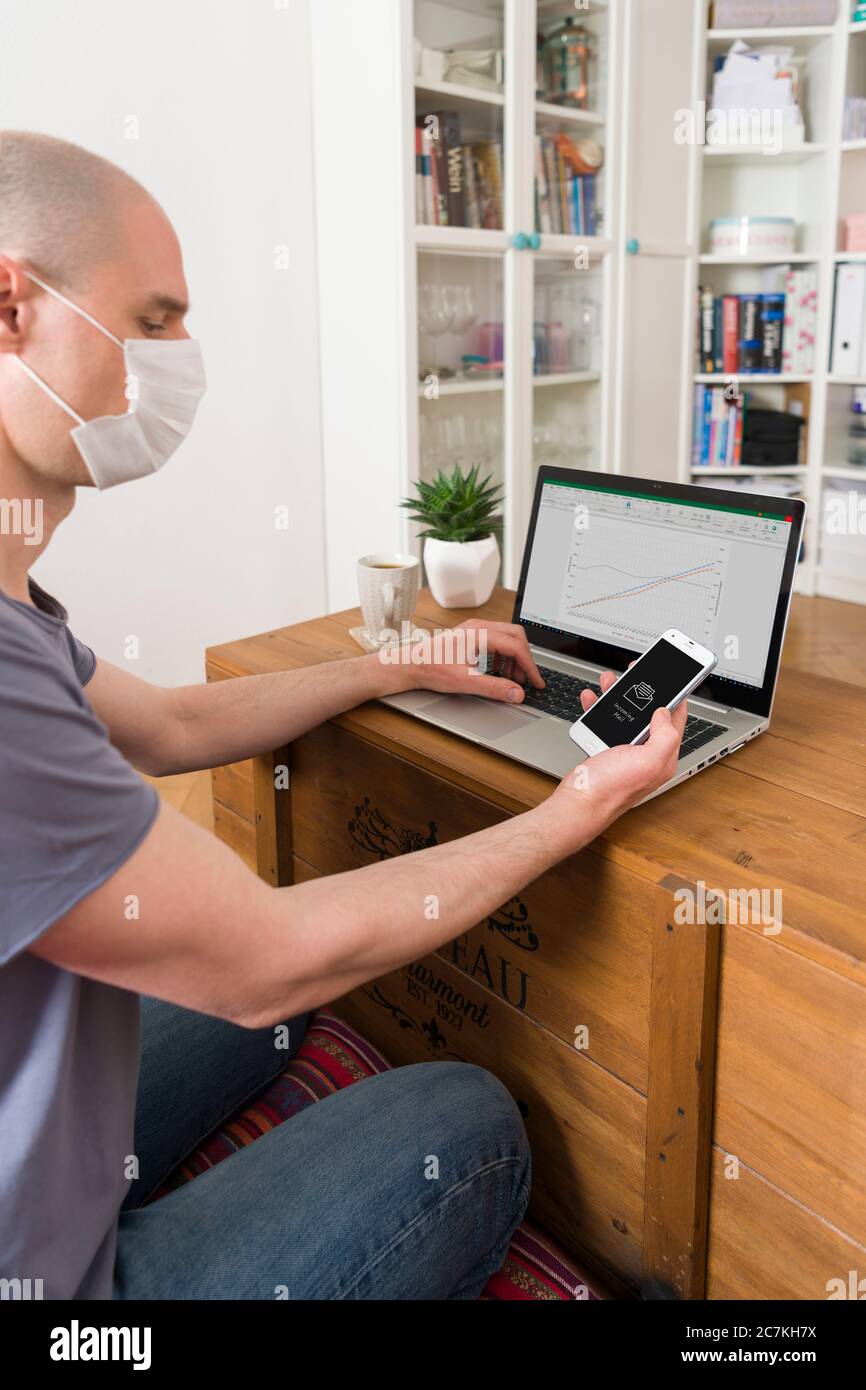 Quarantine, portrait, home office, COVID-19, message Stock Photo